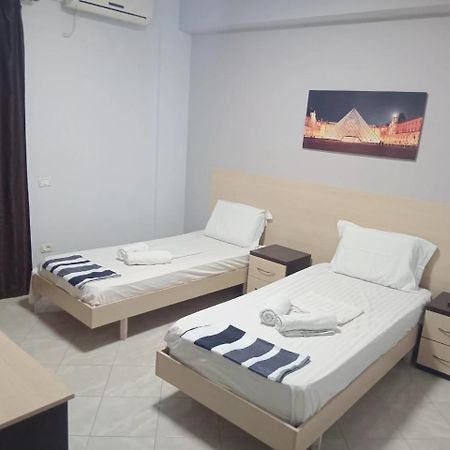 Hotel Blue Moon Tale Екстер'єр фото